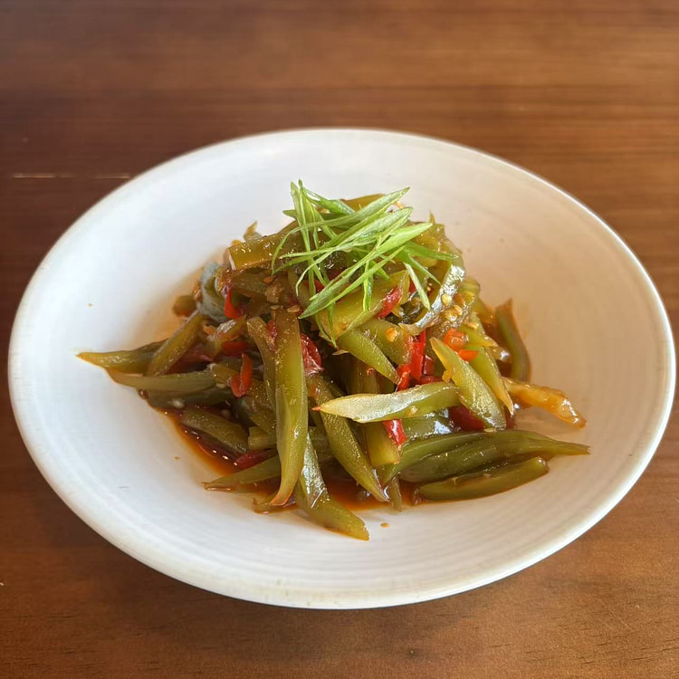 Spicy Dried Pickled Stem Lettuce Salad 300g