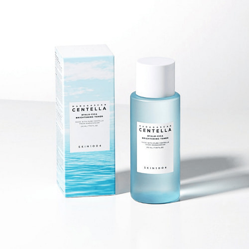 Skin1004 MADAGASCAR CENTELLA HYALU-CICA BRIGHTENING TONER 210ml