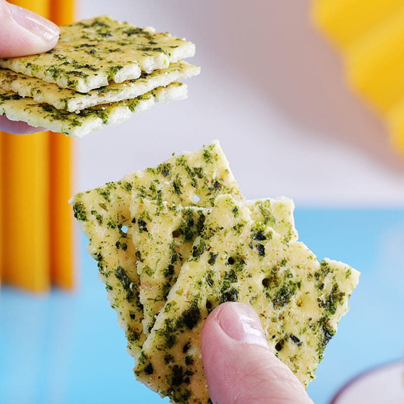 Salty Seaweed Thin Crispy Crackers 500 g