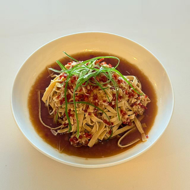 凉拌干丝 200 克