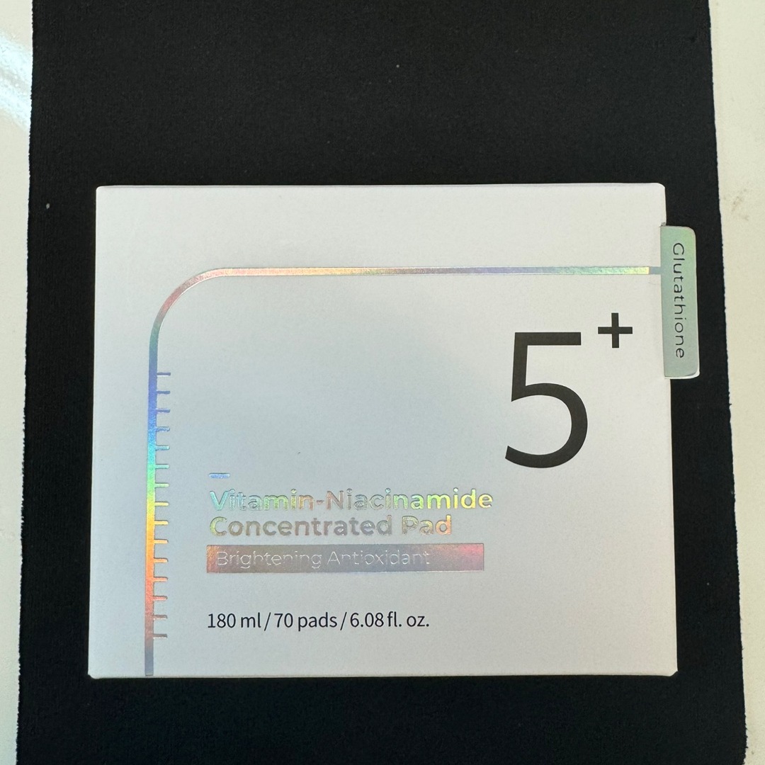 numbuzin no 5 glutathione vitamin concentrated pad 180ml 70pads Numbuzin No.5 Glutathione Vitamin-Niacinamide Concentrated Pad 180ml /  70pads main image 1