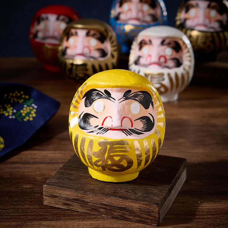 Takasaki Yellow Daruma