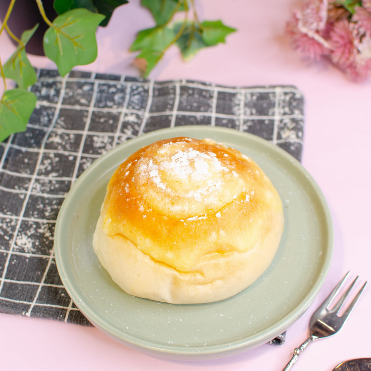 Sweet Taro Bun