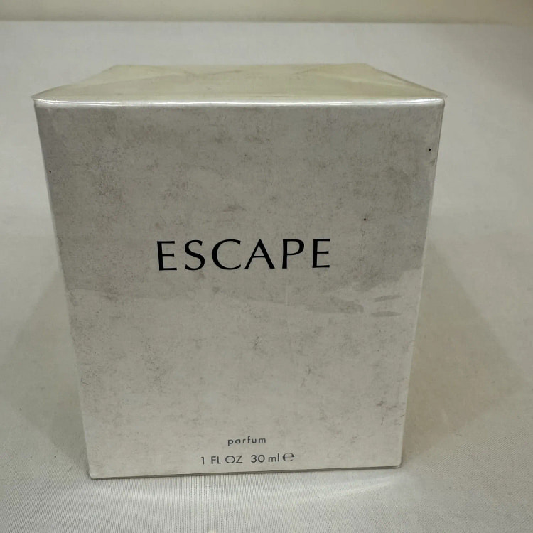Calvin Klein Escape 香水喷雾 1 瓶