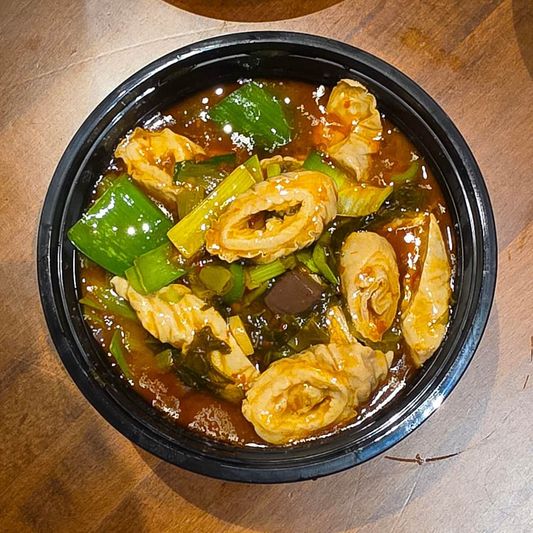 Spicy Stew with Pork Intestine and Duck Blood 1 each