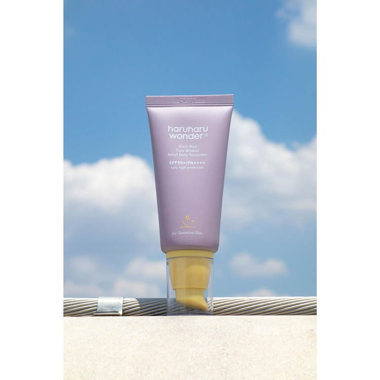 Haruharu Wonder Black Rice Pure Mineral Relief Daily Sunscreen SPF50+/PA4+ 
