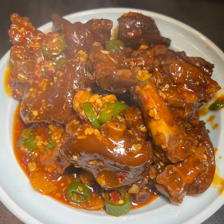 Rock 'n' Roll Braised Pork Trotters 500 g