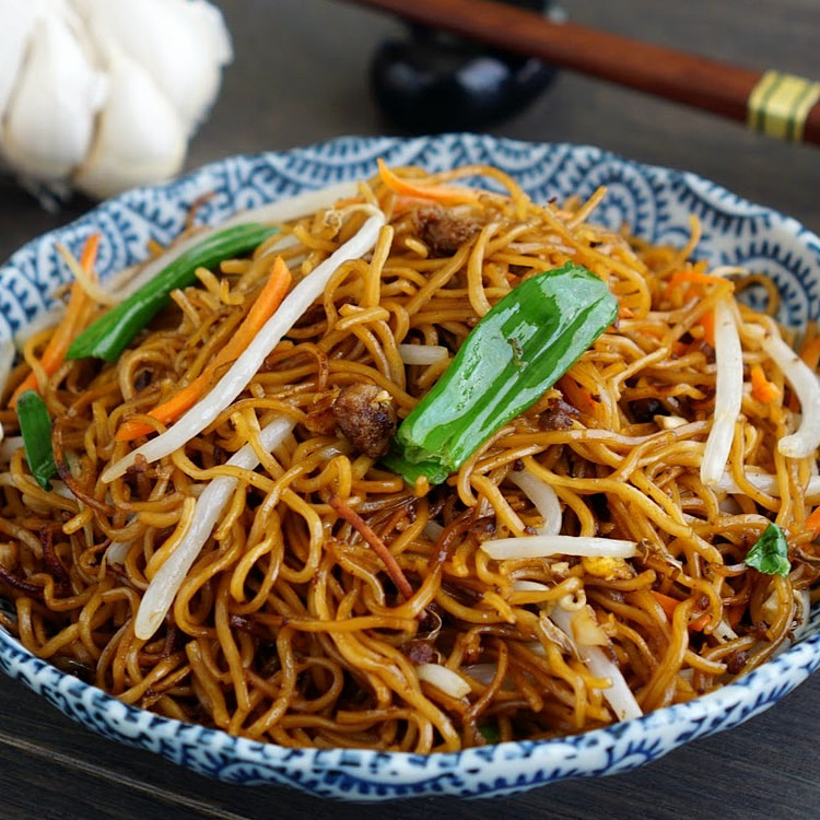 Pork fried noodle 450 g