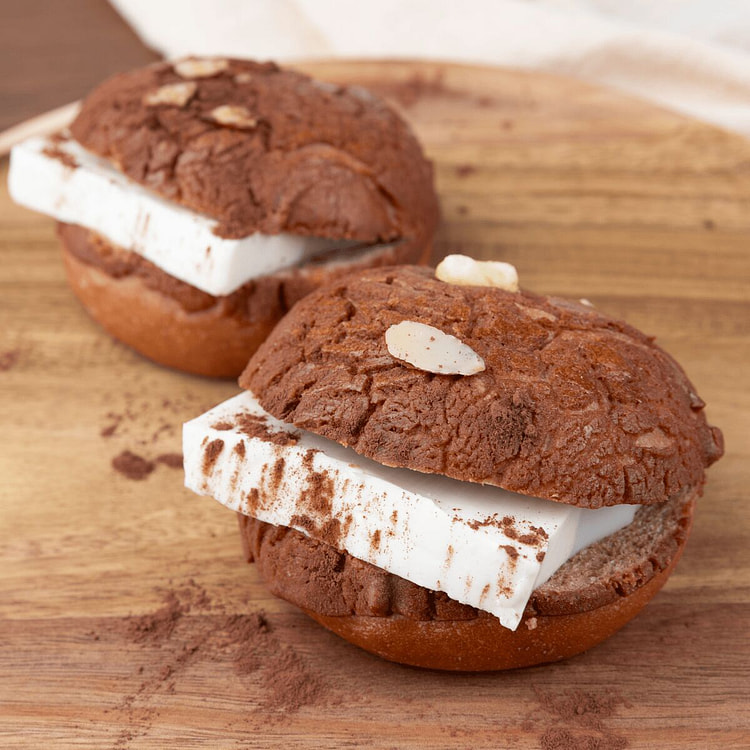 Tiramisu Pineapple Buns 2pcs