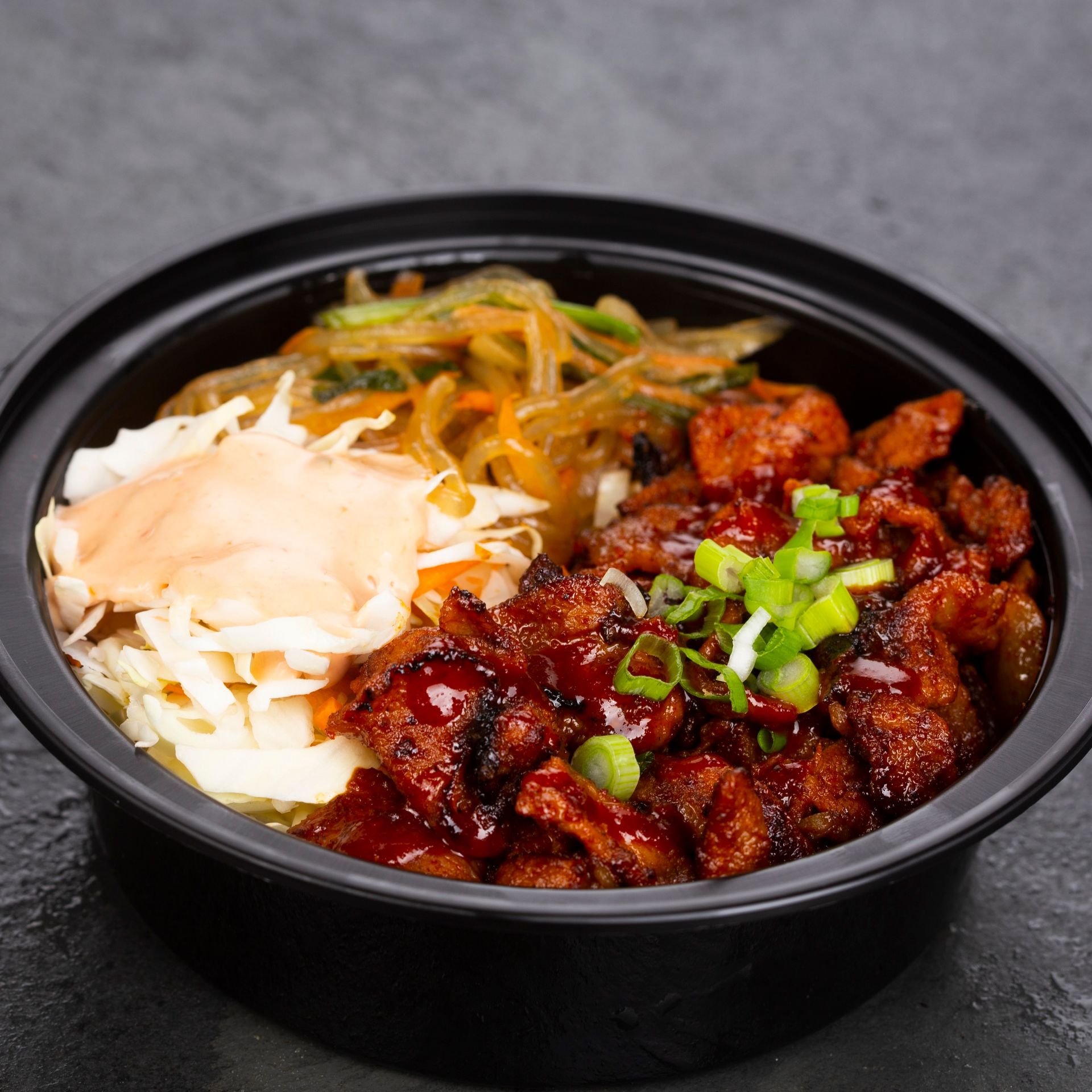 Spicy Pork Rice Bowl 490 g