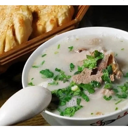 羊杂汤16oz 配烤饼一个
