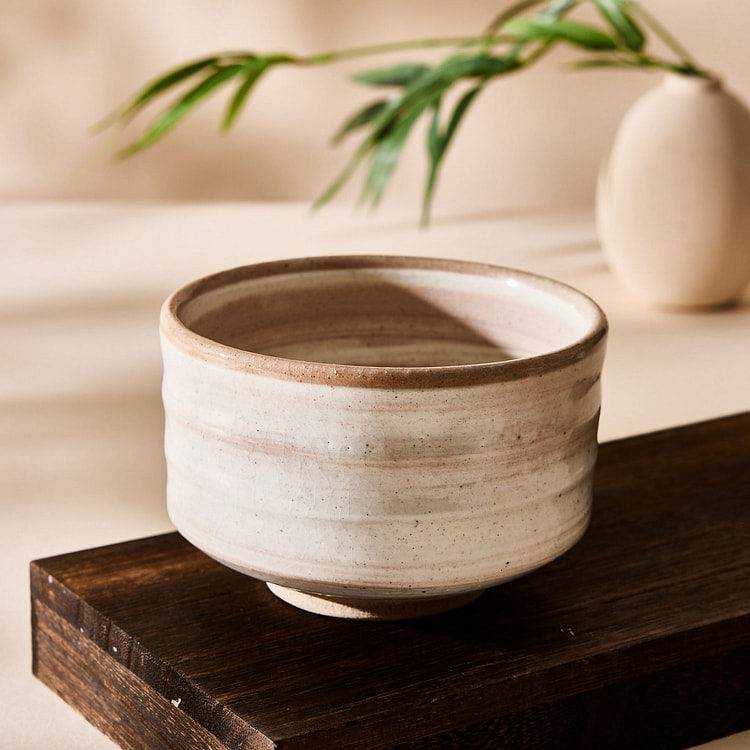 Hakeme-style Snow Brushed Matcha Bowl 364 g