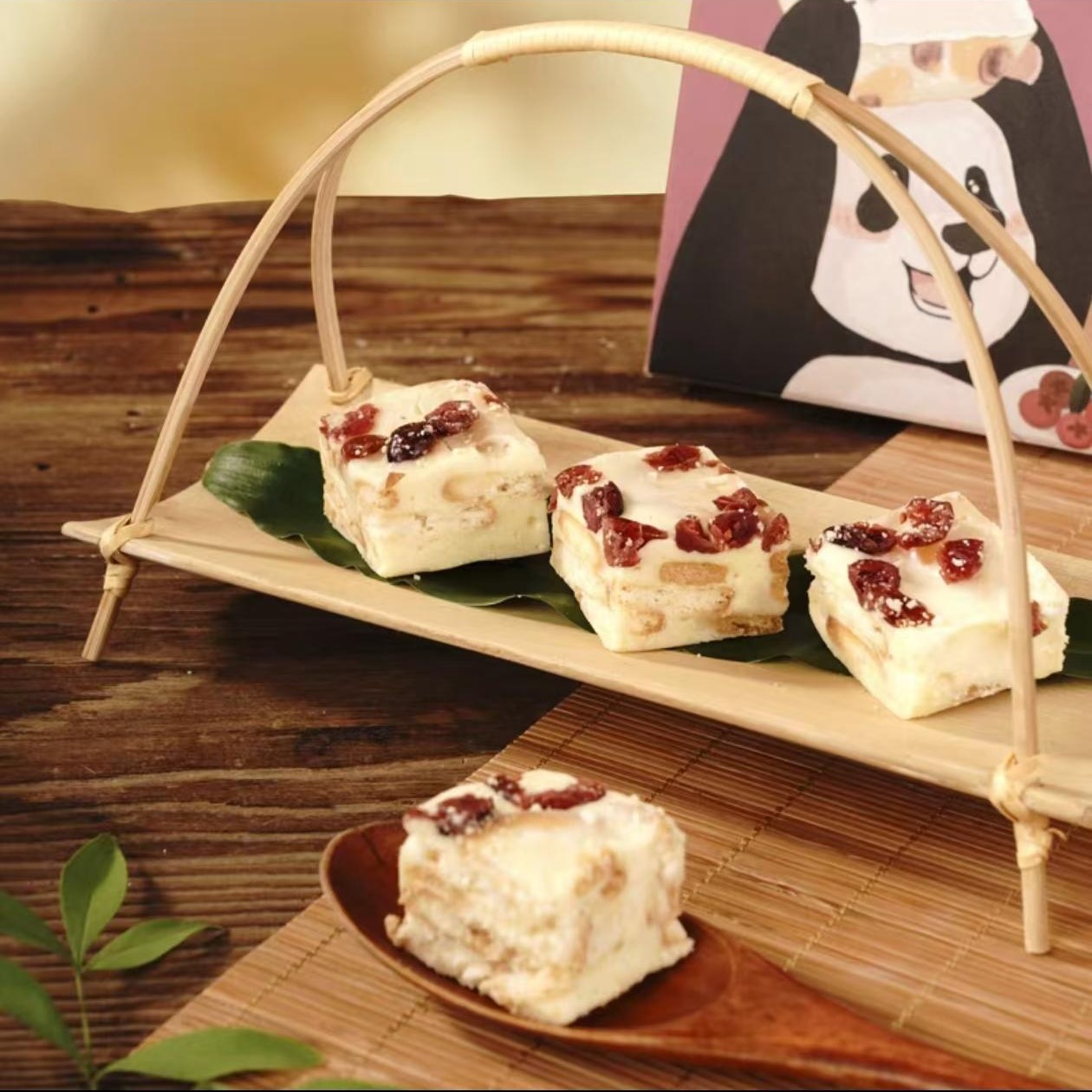 Get Song You Fu Strawberry flavor Snow Cake 130g*1 box Delivered Weee