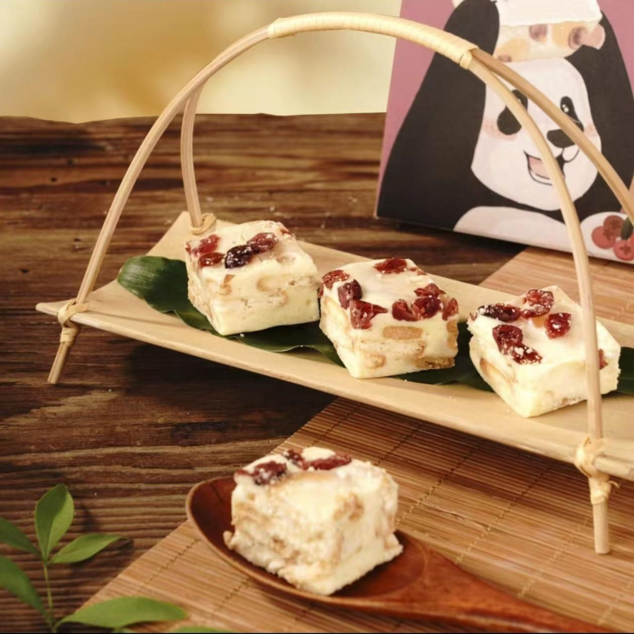 Song You Fu Strawberry flavor Snow Cake 130g*1 box 130 그램