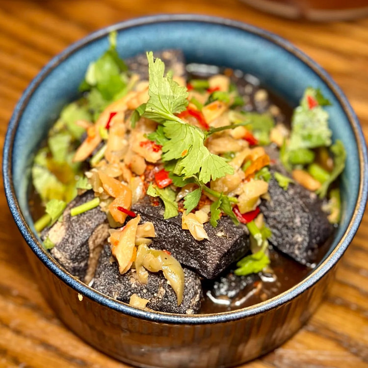 长沙臭豆腐 (9片配酱汁咸菜 )