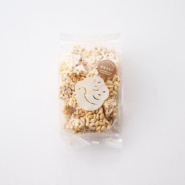 Hinanoya Black Soybean Puffed Rice Cake 50g 1 each