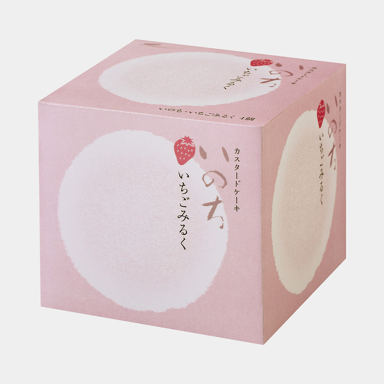 Ragueneau Seasonal Strawberry Milk Custard Cake