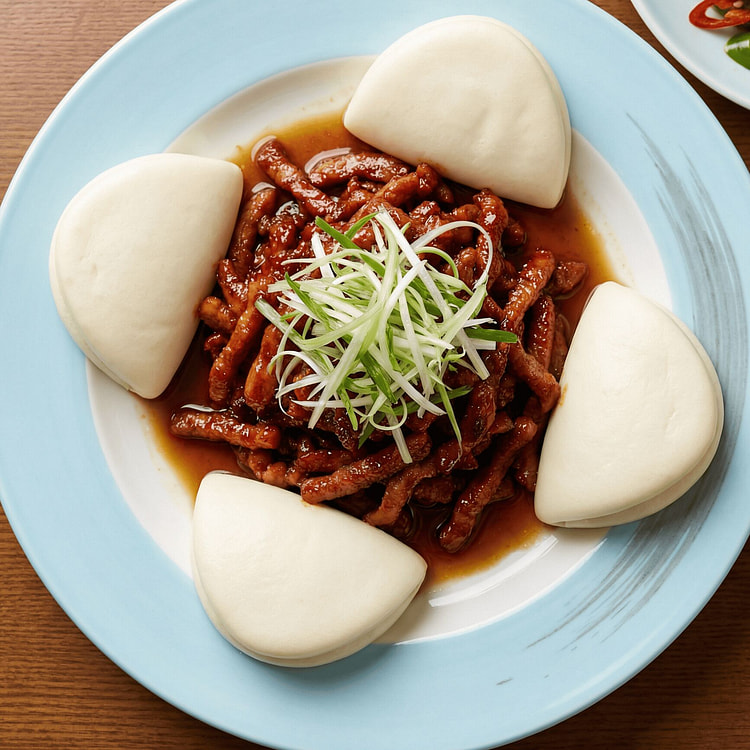 Beijing-Style Shredded Pork with Buns 400g (4pcs) 1 each