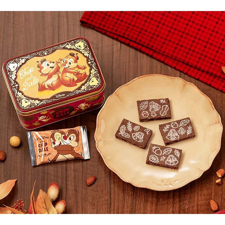 TOKYO BANANA x Chip & Dale Chocolate hazelnut Sandwich Biscuits 14pcs