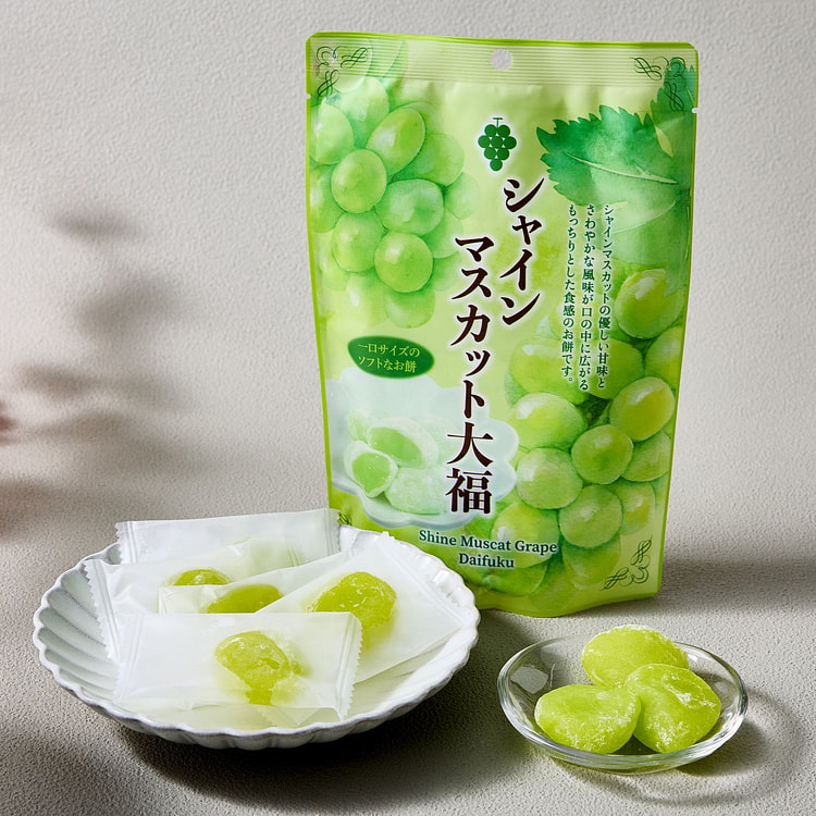 Shine Muscat Grape Mochi