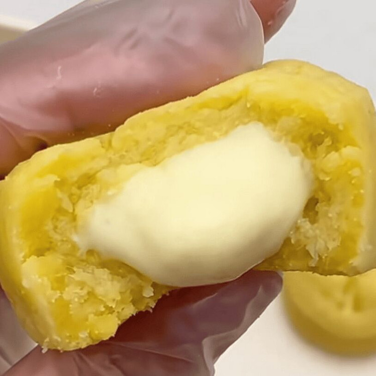 榴莲流心月饼 60g 1 个