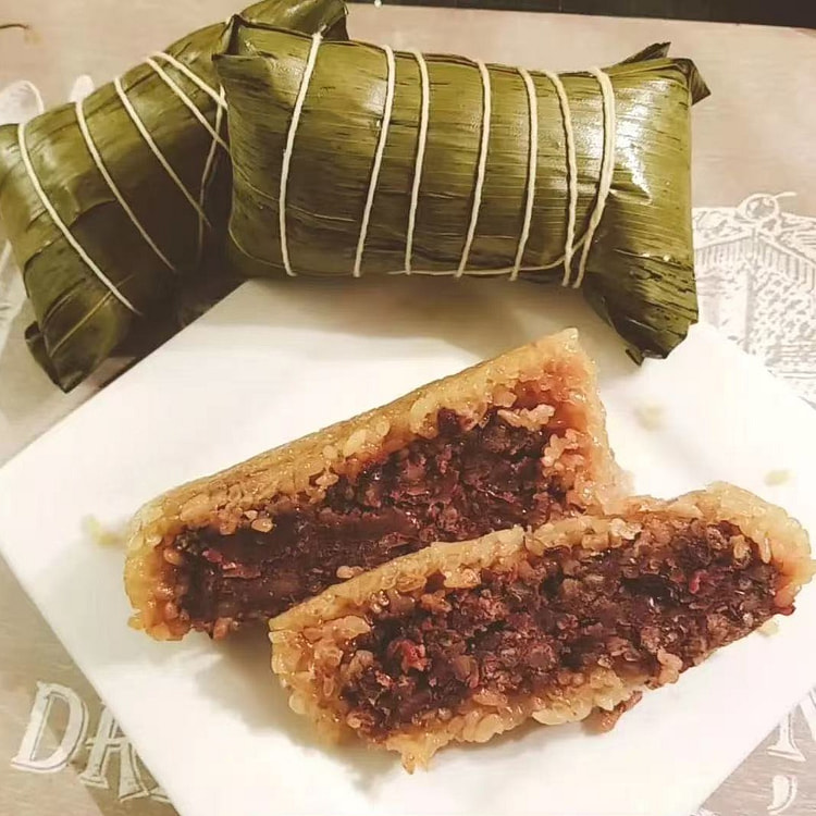 Handmade Alkaline Red Bean Rice Dumplings (2 pcs) 1 each