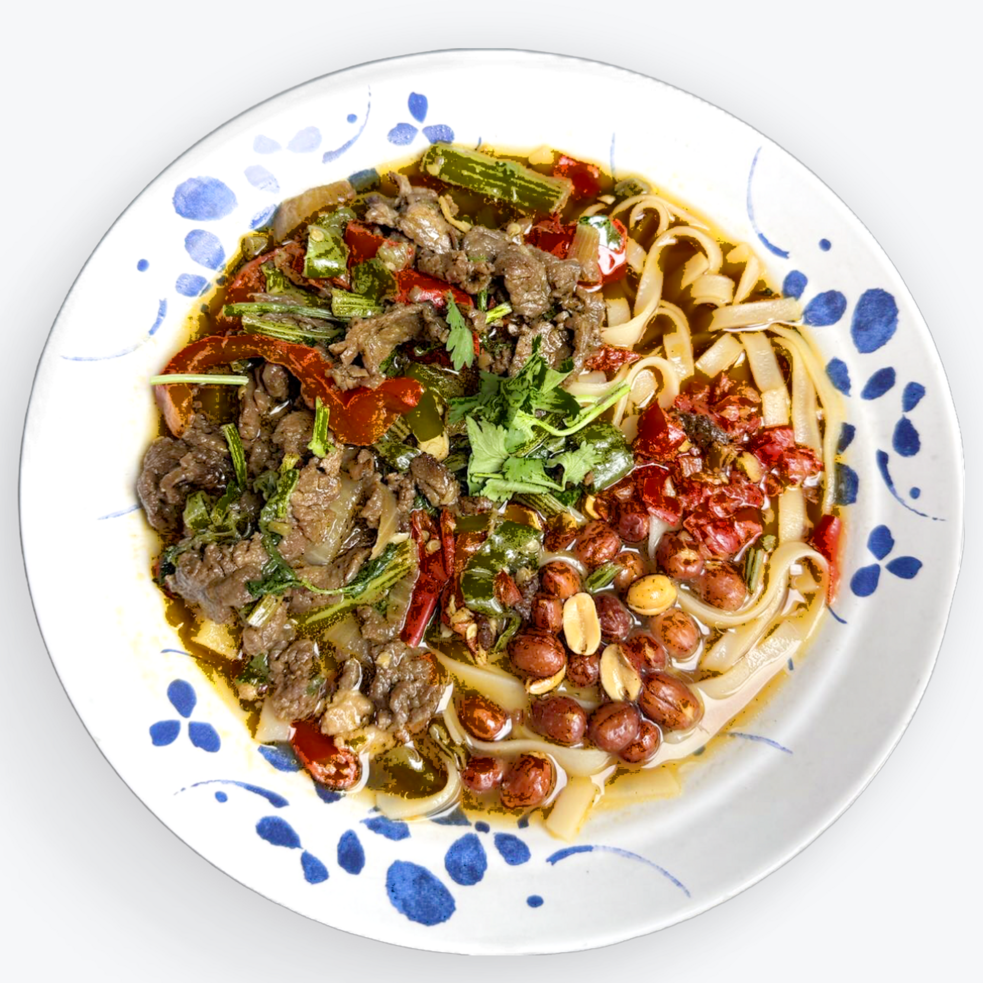 Spicy Stir-Fried Beef Flat Rice Noodle Soup 750 g