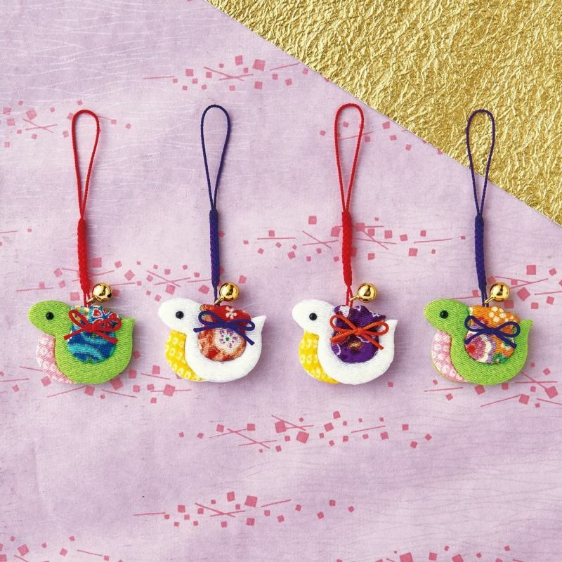 Get 2025 [Year of the Snake] Zodiac Series Chirimen Netsuke