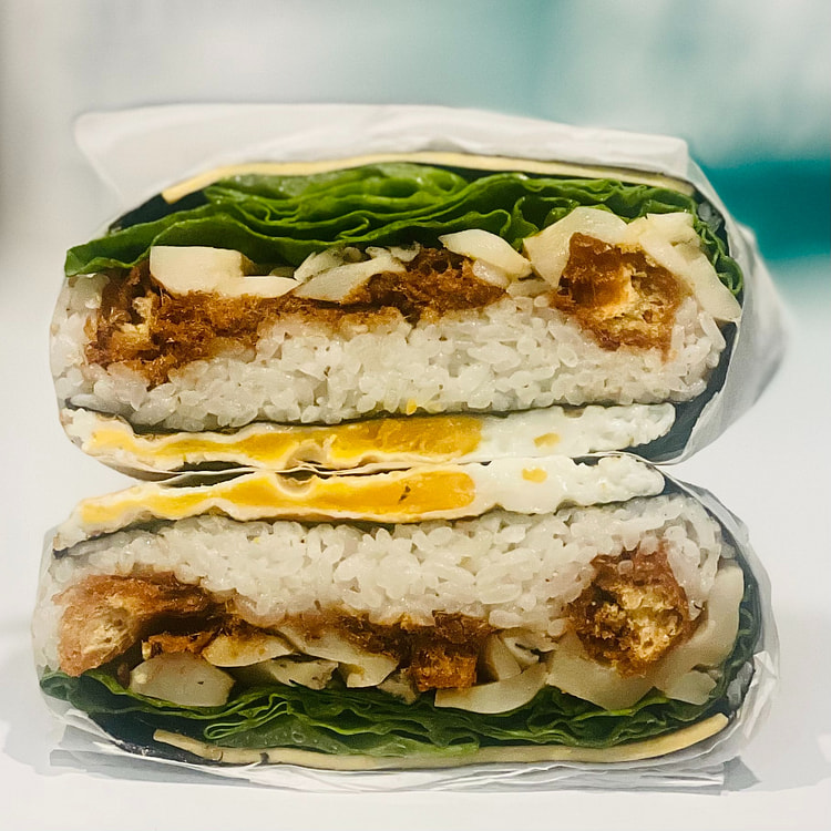 Abalone Sandwich Rice Ball (2 pcs)