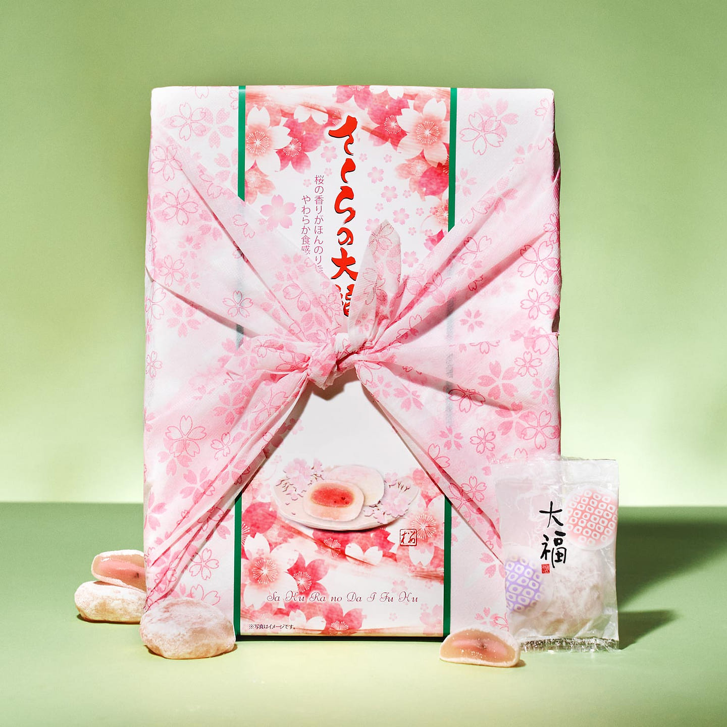 Sakura Daifuku Mochi (12 Pieces) 460 g