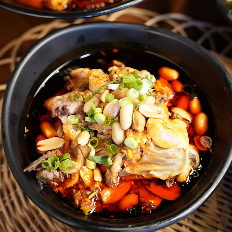 红油口水鸡 约400g 1 份