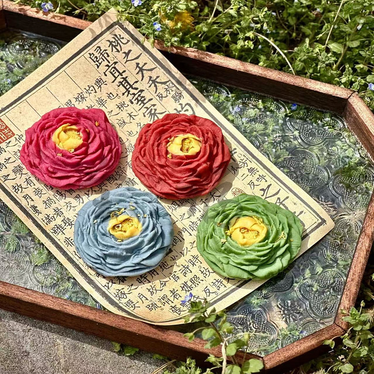 9 Pieces  Luoyang Peony Flower Pastry