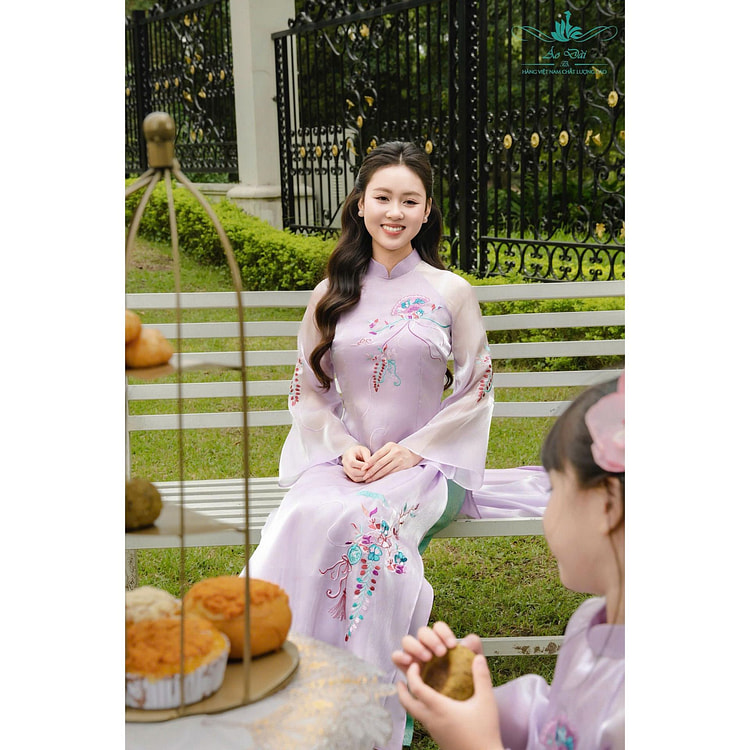 Size L H494 Silk Ao Dai 1 份