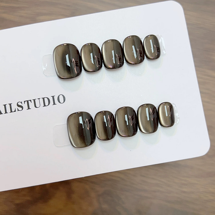 Black Cat-Eye Press-On Nails with Glossy Beads 1 count