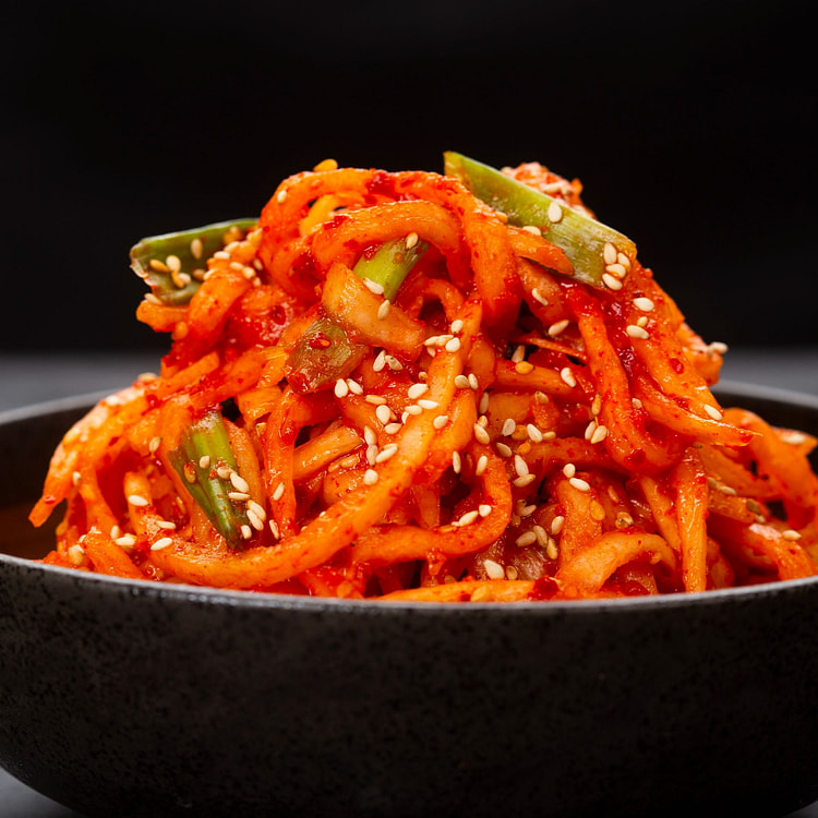 Spicy Shredded Radish Salad
