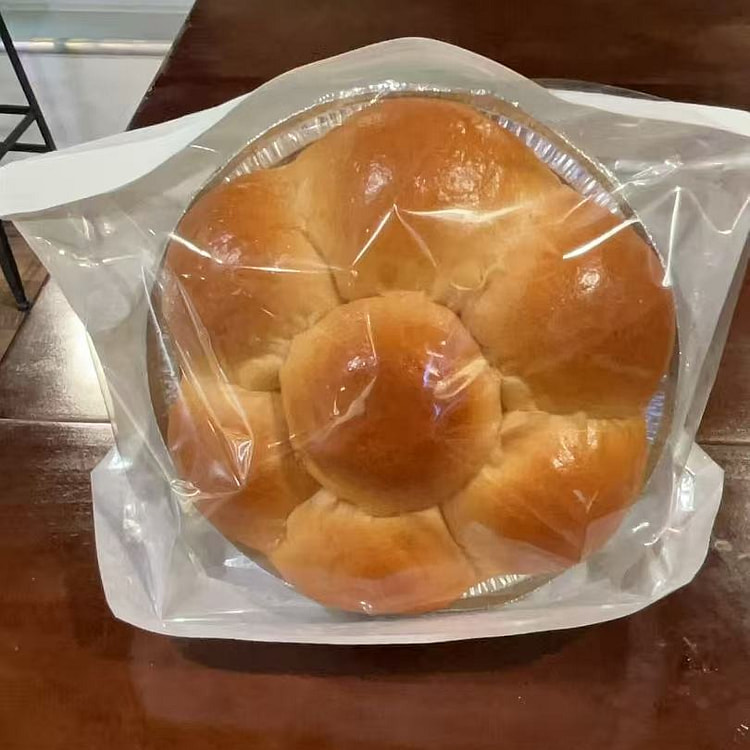 Butter Dinner Rolls 1 each