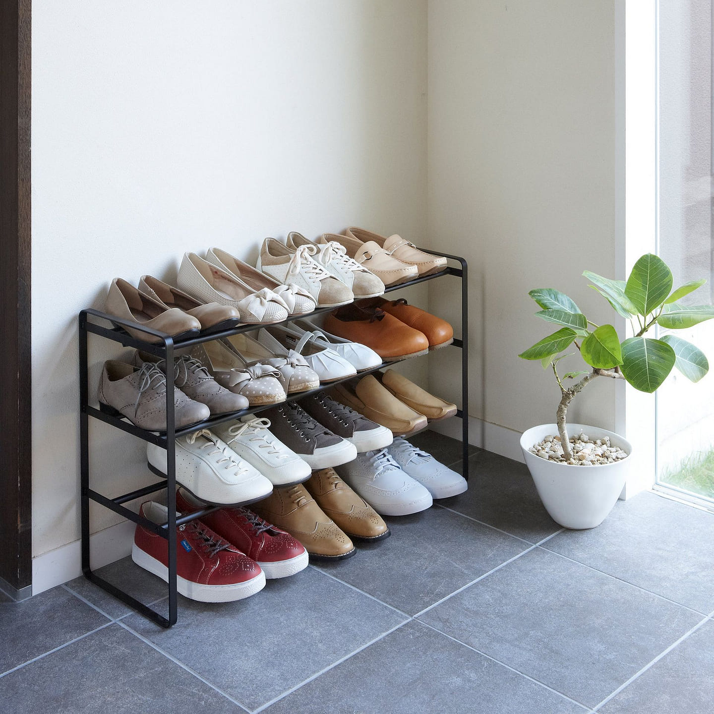 Three-Tier Expandable Shoe Rack (18" H) - Steel B 1 phần