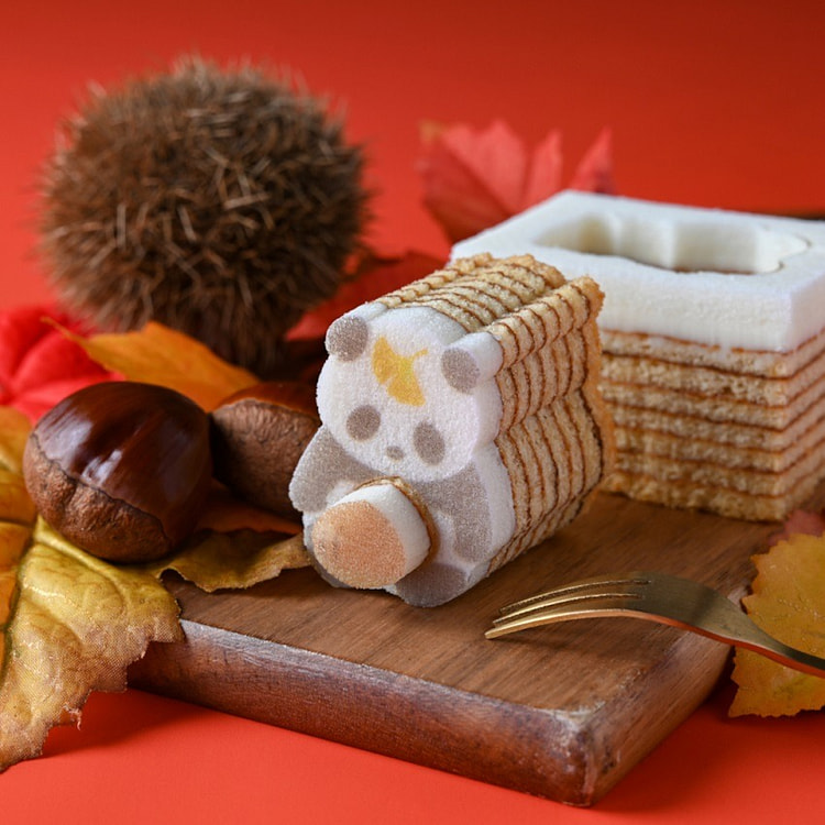 [Japan Delivery]Autumn Limited Chestnut Panda Baumkuchen 1 pieces