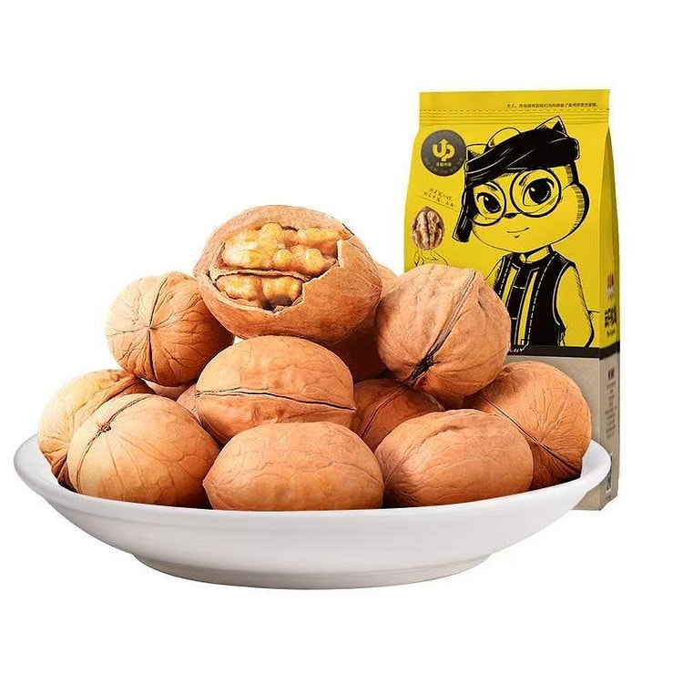 Three Squirrels Paper-Shell Walnuts 120 g