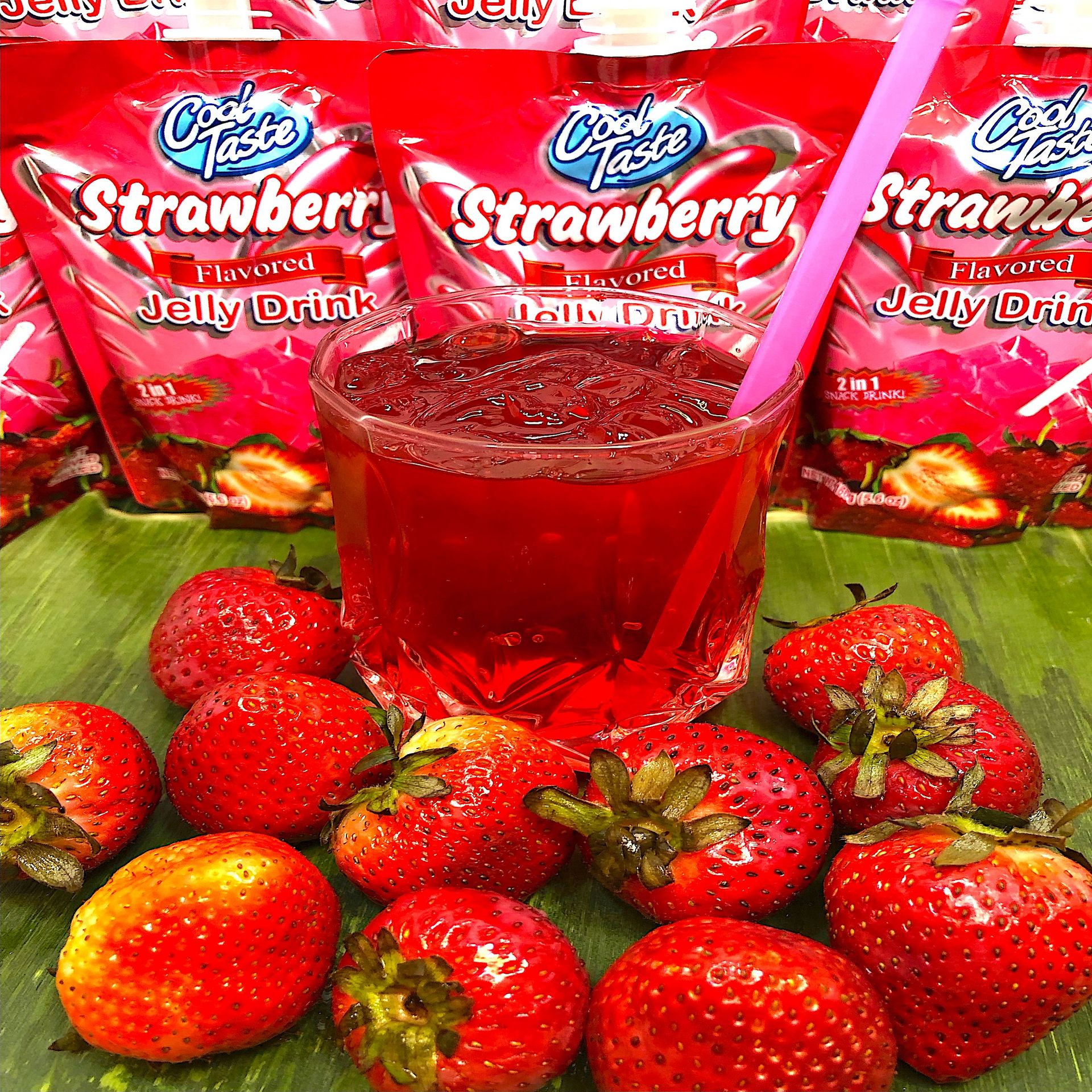 FILIPINO "COOL TASTE" STRAWBERRY JELLY DRINK! 160 g