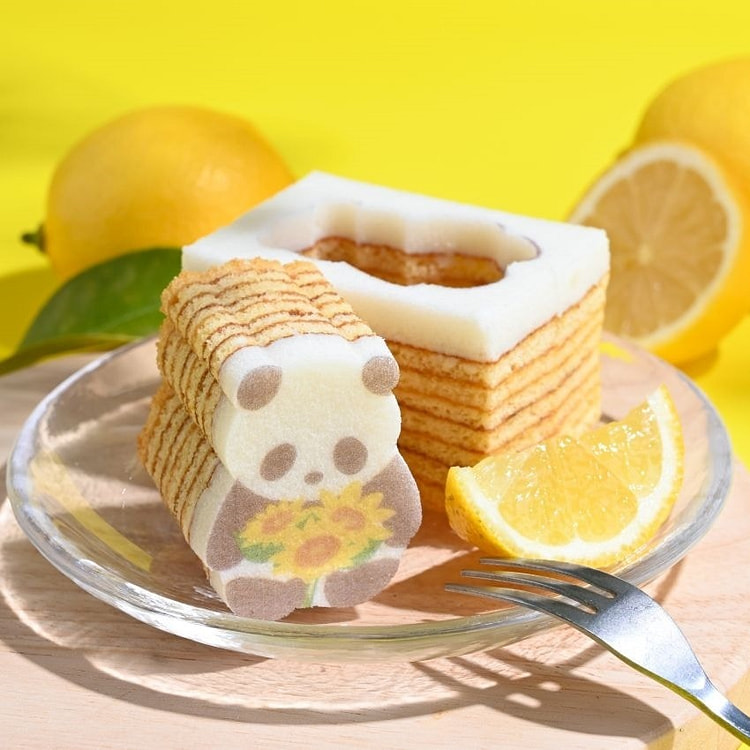 Katanukiya Panda Baumkuchen Lemon flavor 1pcs