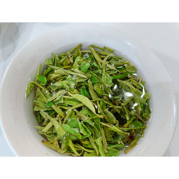 2024 Spring Organic MingQian Longjing tea 125g bag