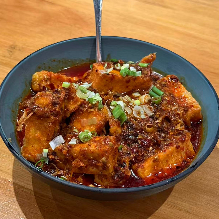 川佬倌 臭豆腐 含炸蛋 1 份