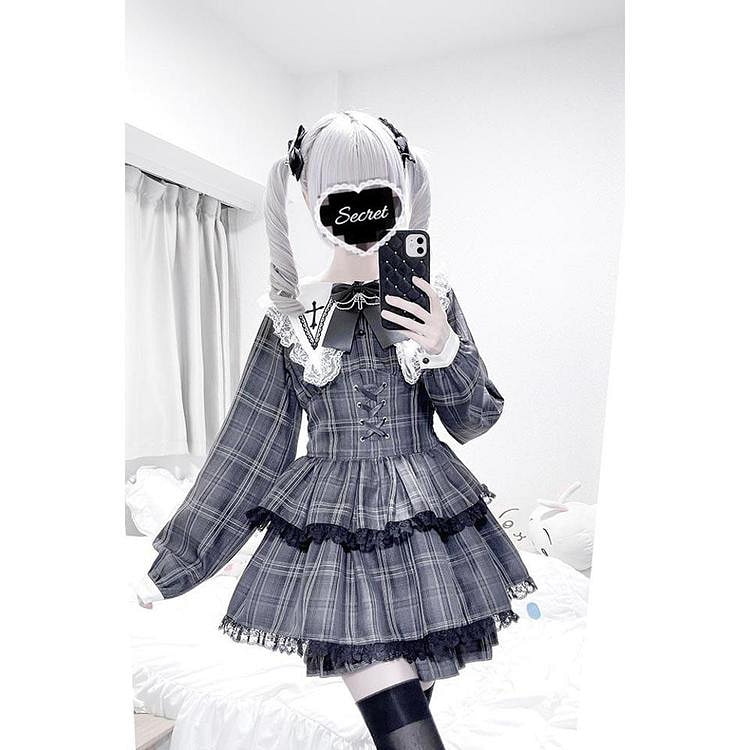 MARS Embroidered Ruffle Set Gray F
