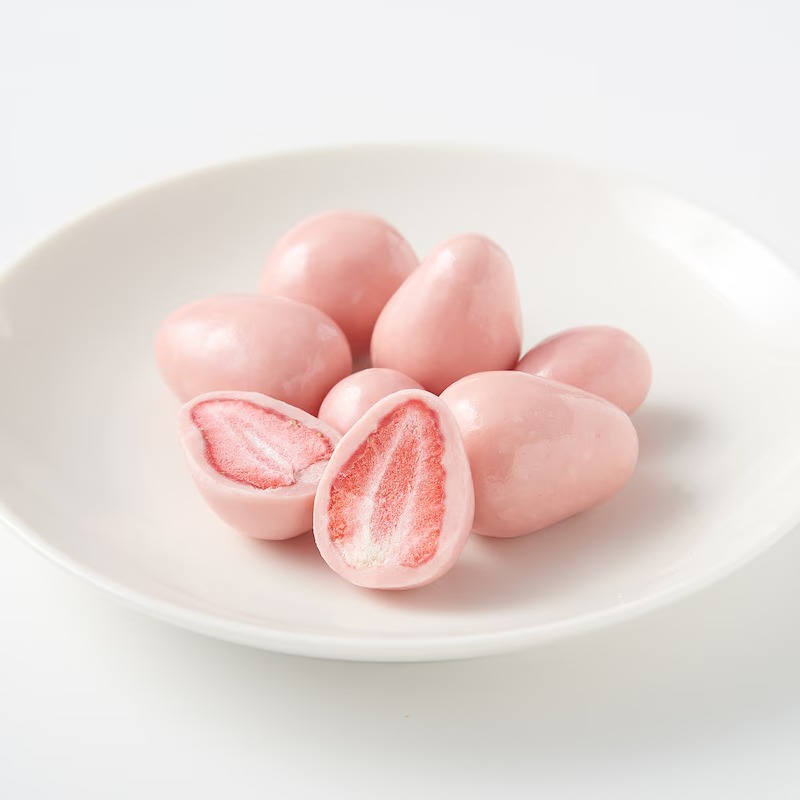MUJI Strawberry Chocolate Freeze Dried Strawberry 50g 1 each