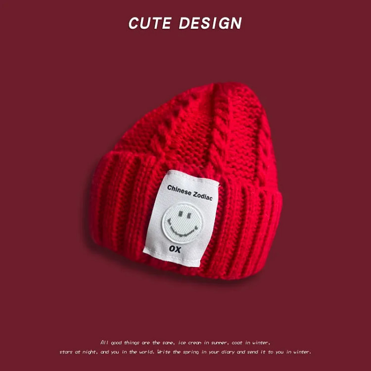 Red Christmas New Year Children's hat (2-12 years) - Cloth smiley face
