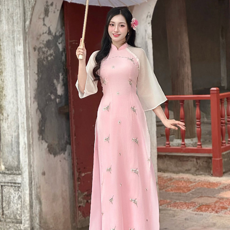 E20 粉色现代女士奥黛 越南奥黛