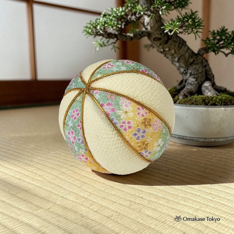 Tokyodo Chiffon-Floral Pattern (Yellow) 90 g