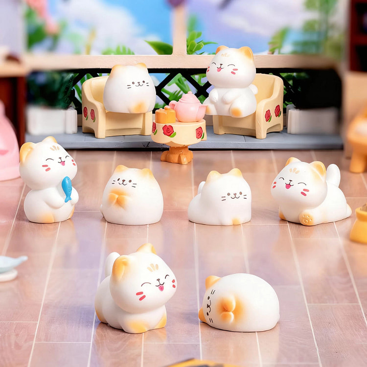 Cat tabletop knick-knacks *8 8 count