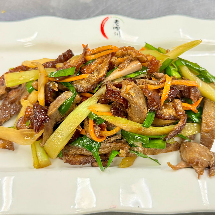 Stir Fried Sliced Duck 320g 1 each